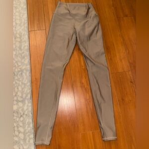 ALO Yoga Taupe Leggings